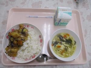 給食