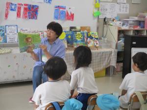 年長読み聞かせ