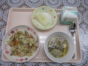 給食