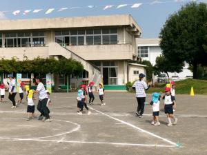 へい