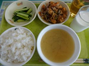1020 給食