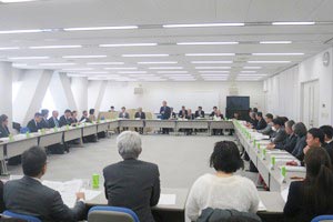 会議の様子の画像2