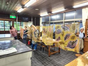 草木染　デザイン　